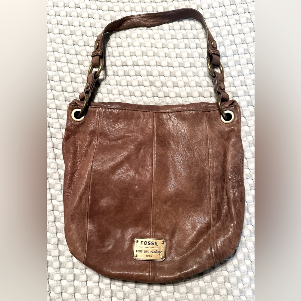 Fossil butter soft leather Long live vintage shoulder bag Great preloved bag